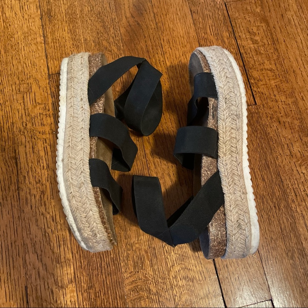Steve Madden platform sandals